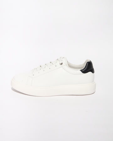 Elegance White