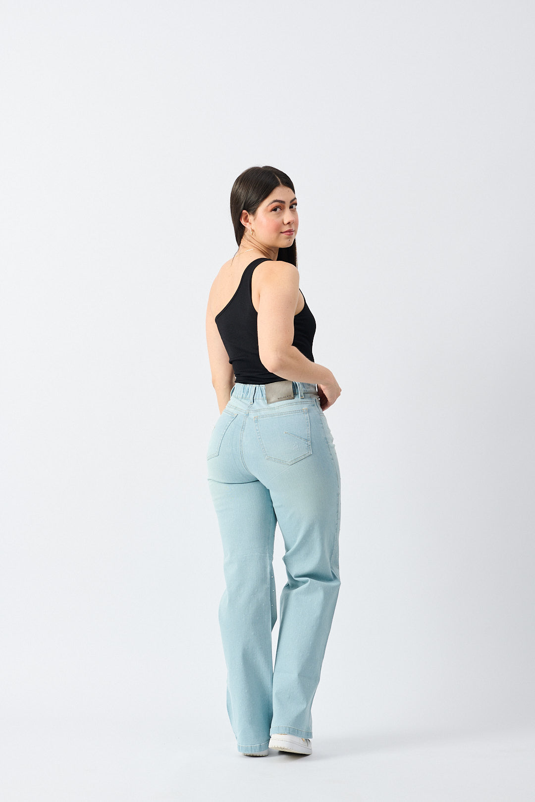 Ref 107 – Jean Sky Light Blue