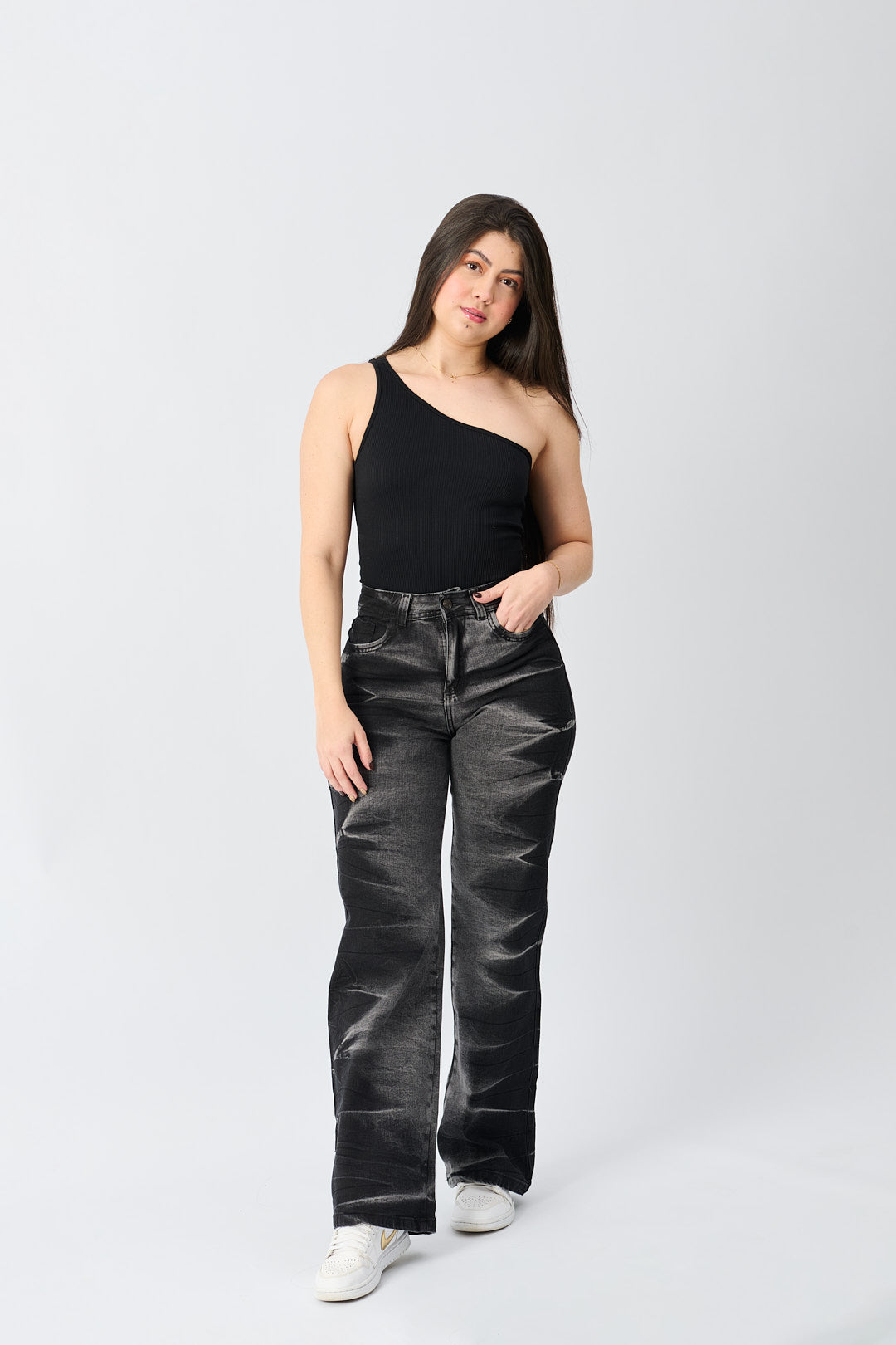 Ref 105 – Jean Shadow Black