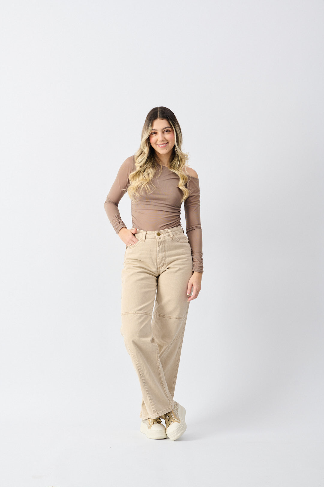 Ref 102 – Jean Heart Beige