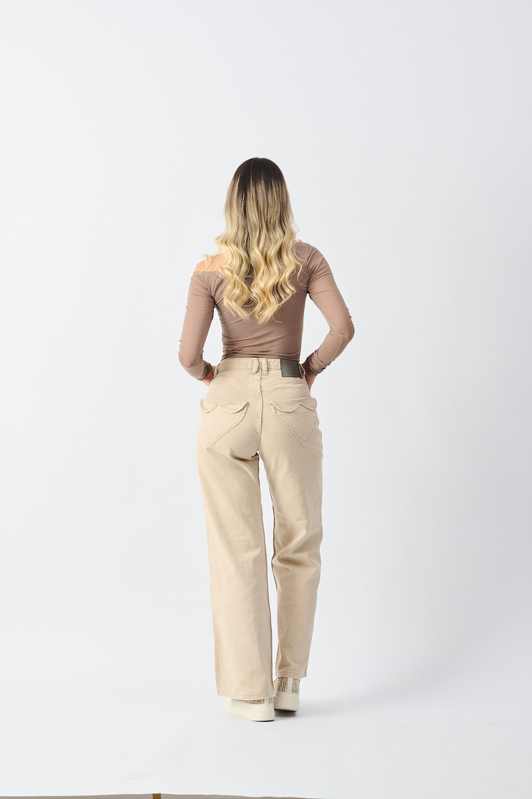 Ref 102 – Jean Heart Beige