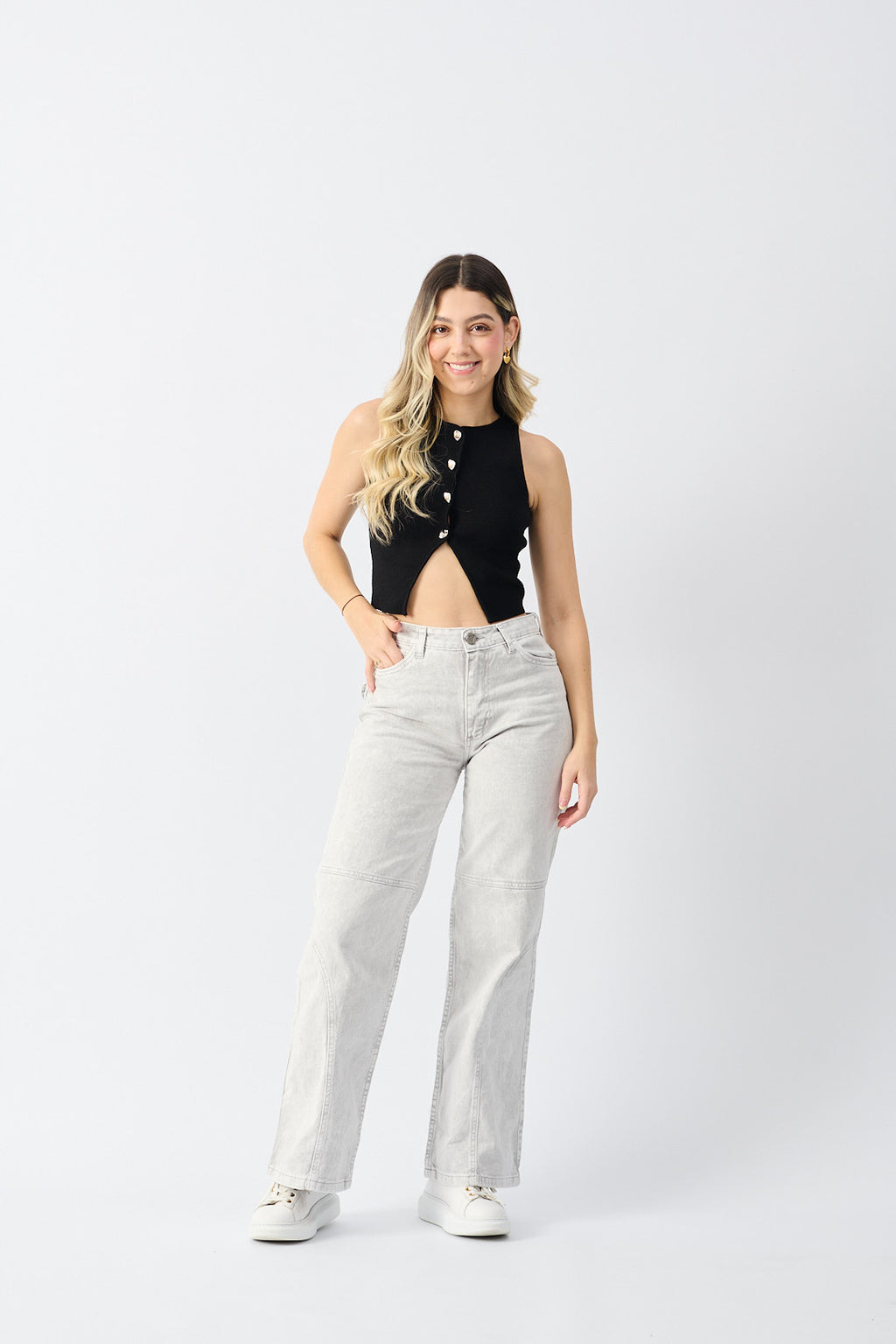 Ref 101 – Jean Heart Grey