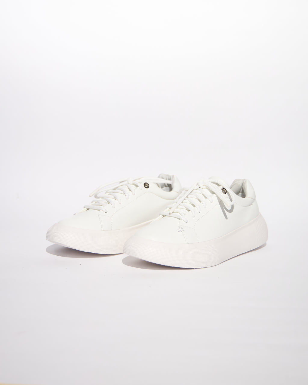 IBIZA ALL WHITE