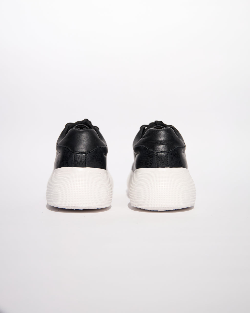IBIZA BLACK