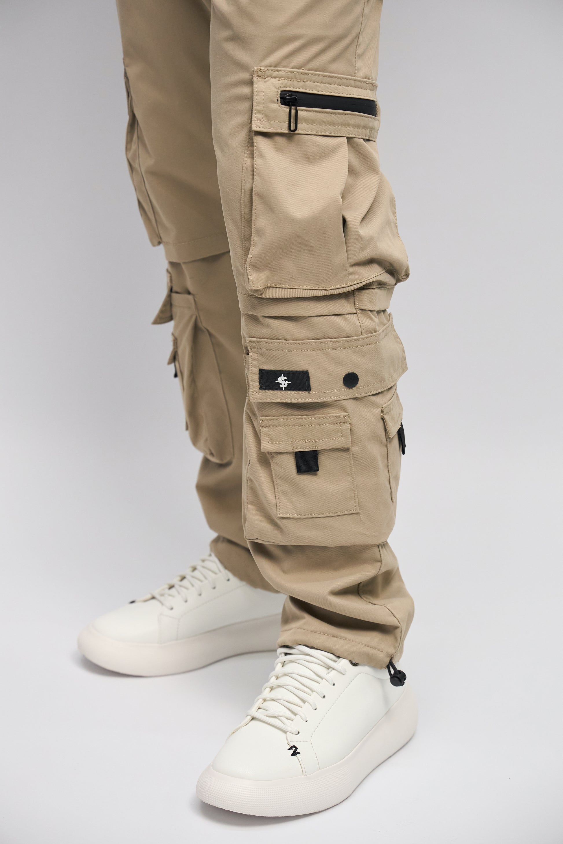CARGO TRACE SAND