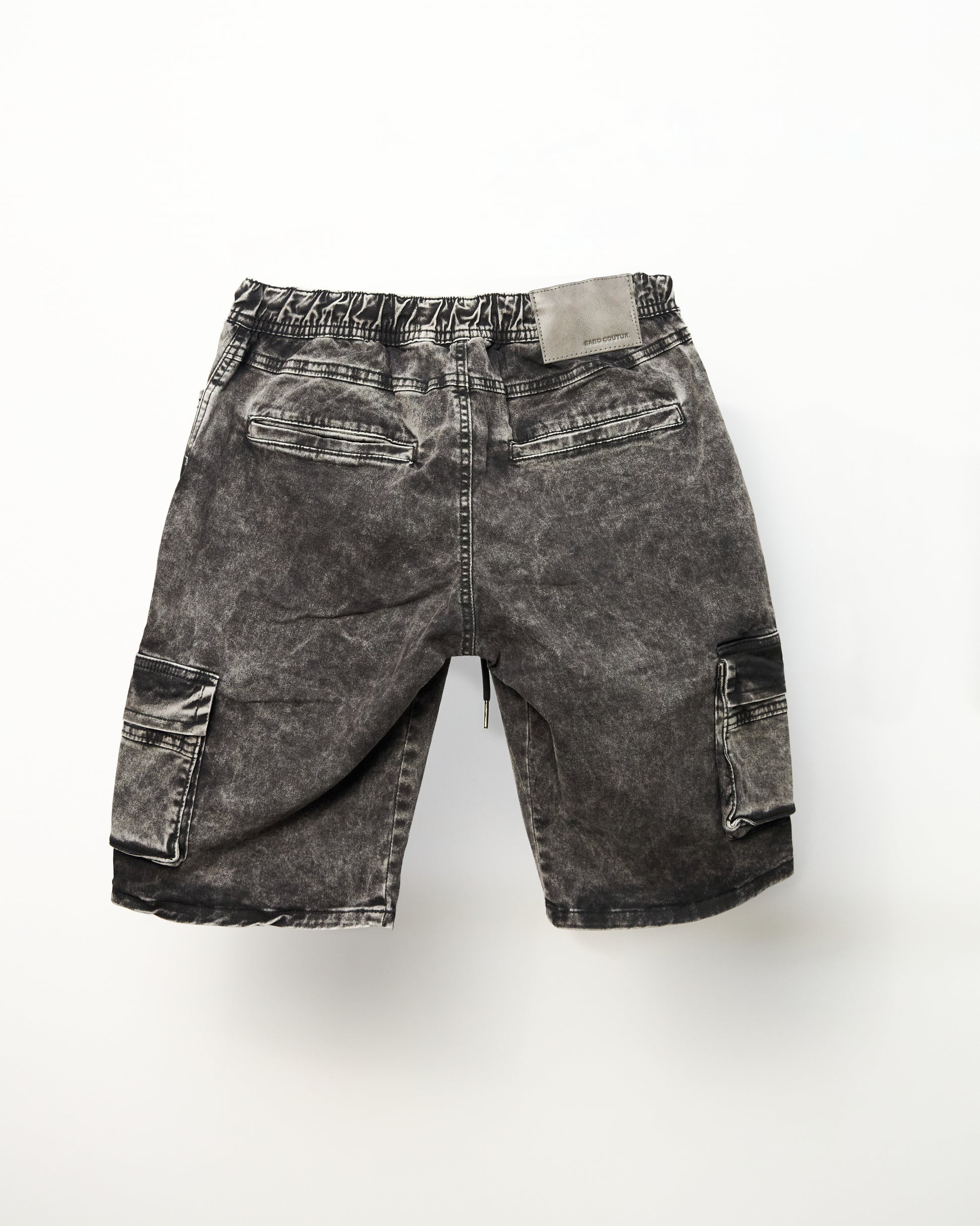 SHORT TRACE GREY