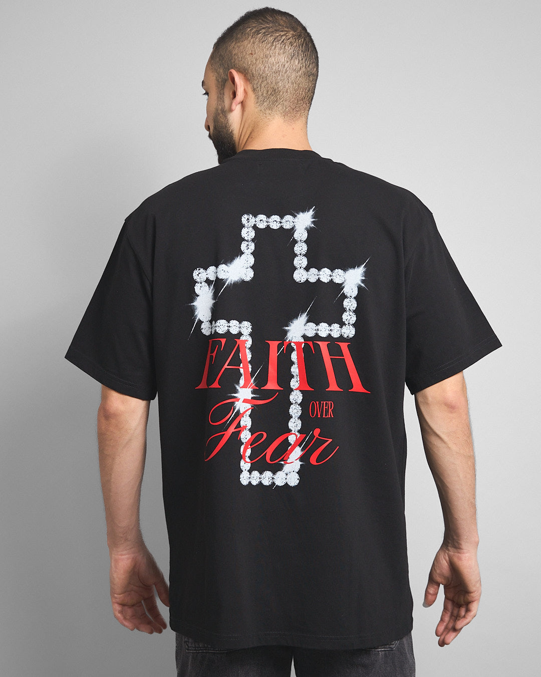 Camiseta Mercy Negra Cruz