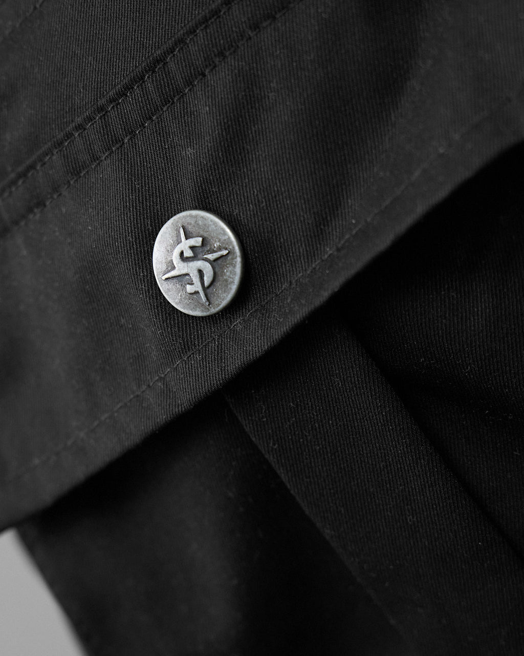 CARGO LEGACY BLACK
